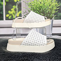 Шльопанці жіночі Purlina білі еко-шкіра на об'ємній підошві 4988, фото 2