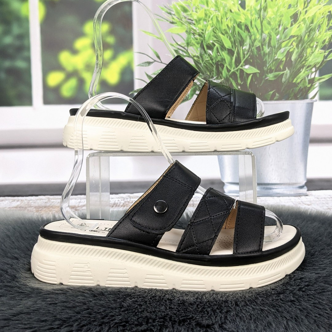 Шльопанці жіночі L.Trendy чорні еко-шкіра 4984