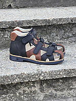Дитячі підліткові ортопедичні сандалії на липучках з фіксуючим задником 36 розмір, фото 2