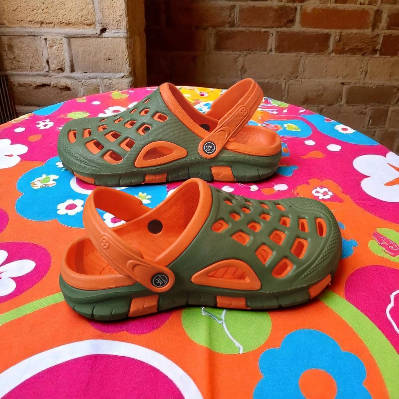 Крокси чорні сабо чоловічі crocs чоловічі літні гумові ляпанці з закритим носком 41 розмір - 26 см, фото 1