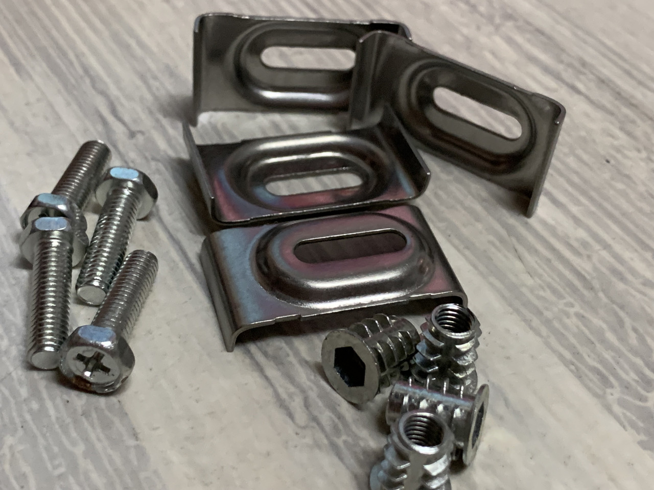 Кріплення підстільного монтажу для кухонної мийки (4 штук)