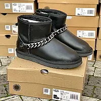 Ugg Mini Chain Black Leather