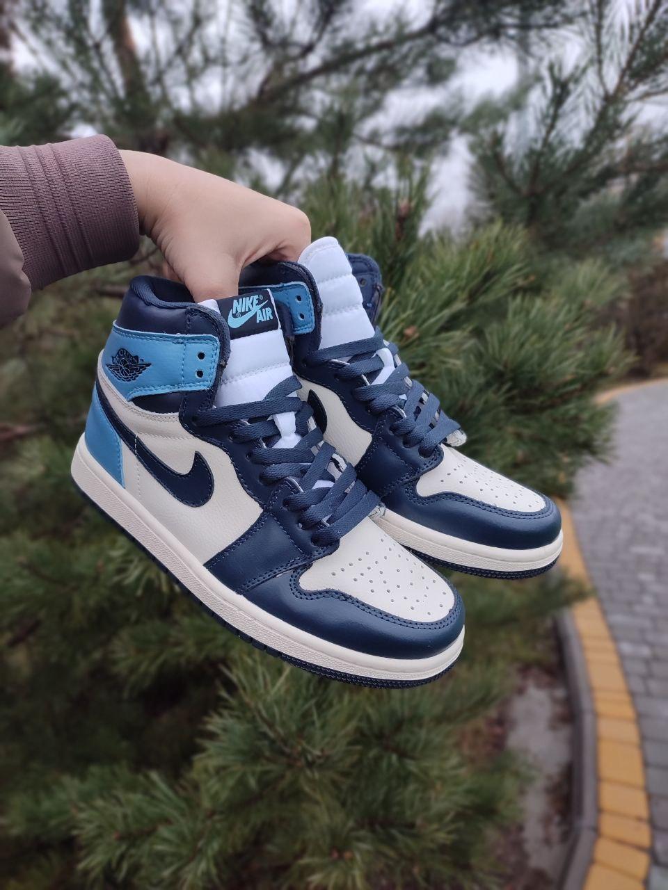 Nike Air Jordan 1 Retro High Patent Blue Toe, фото 1
