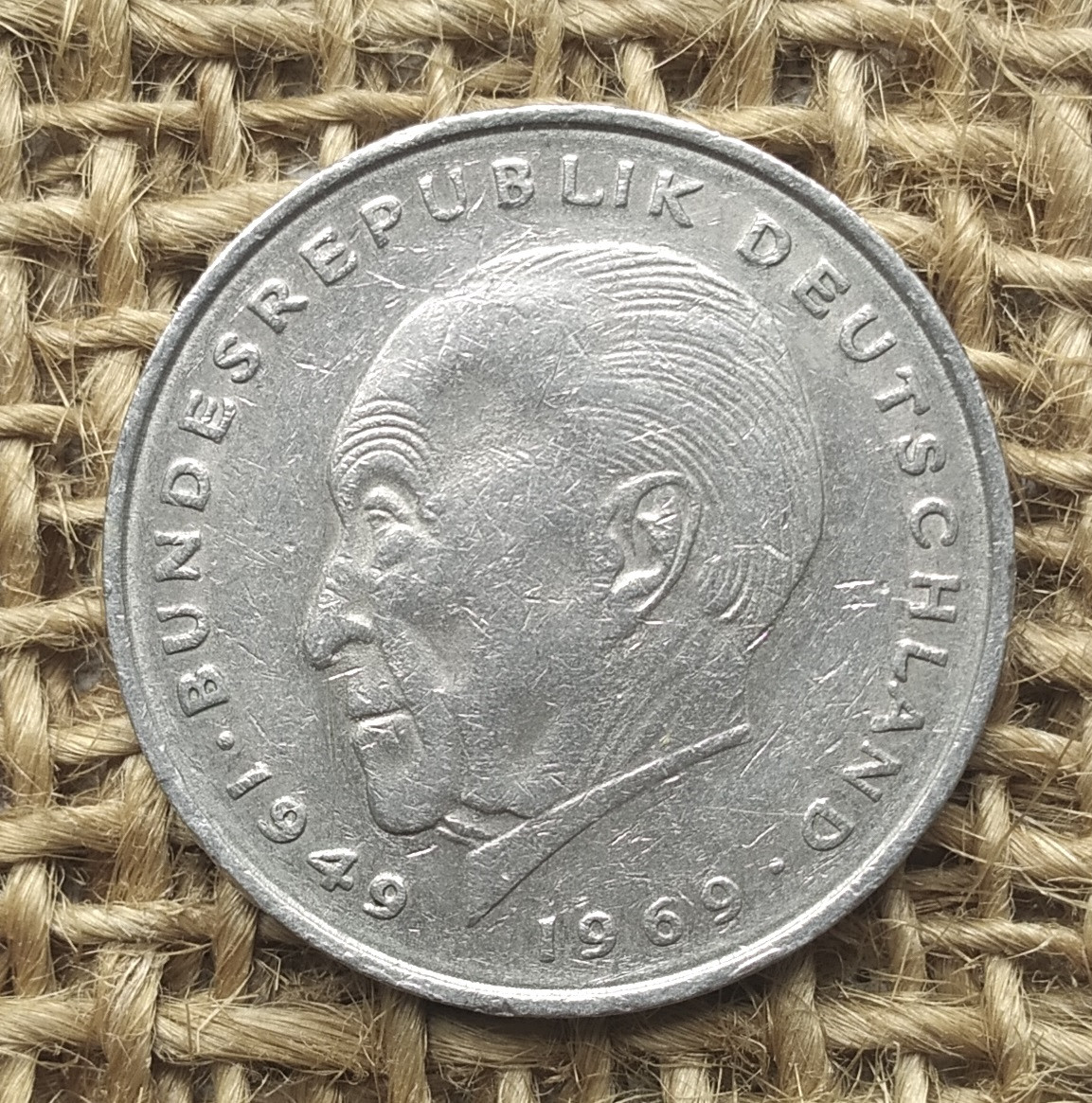 2 марки 1976 року. (F) "Конрад Аденауер". Нiмеччина - ФРН
