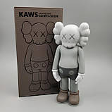 Статуетка KAWS Companion сірого кольору 18 см — дизайнерська фігурка для інтер'єру, колекційна іграшка в стилі арт-той, фото 7