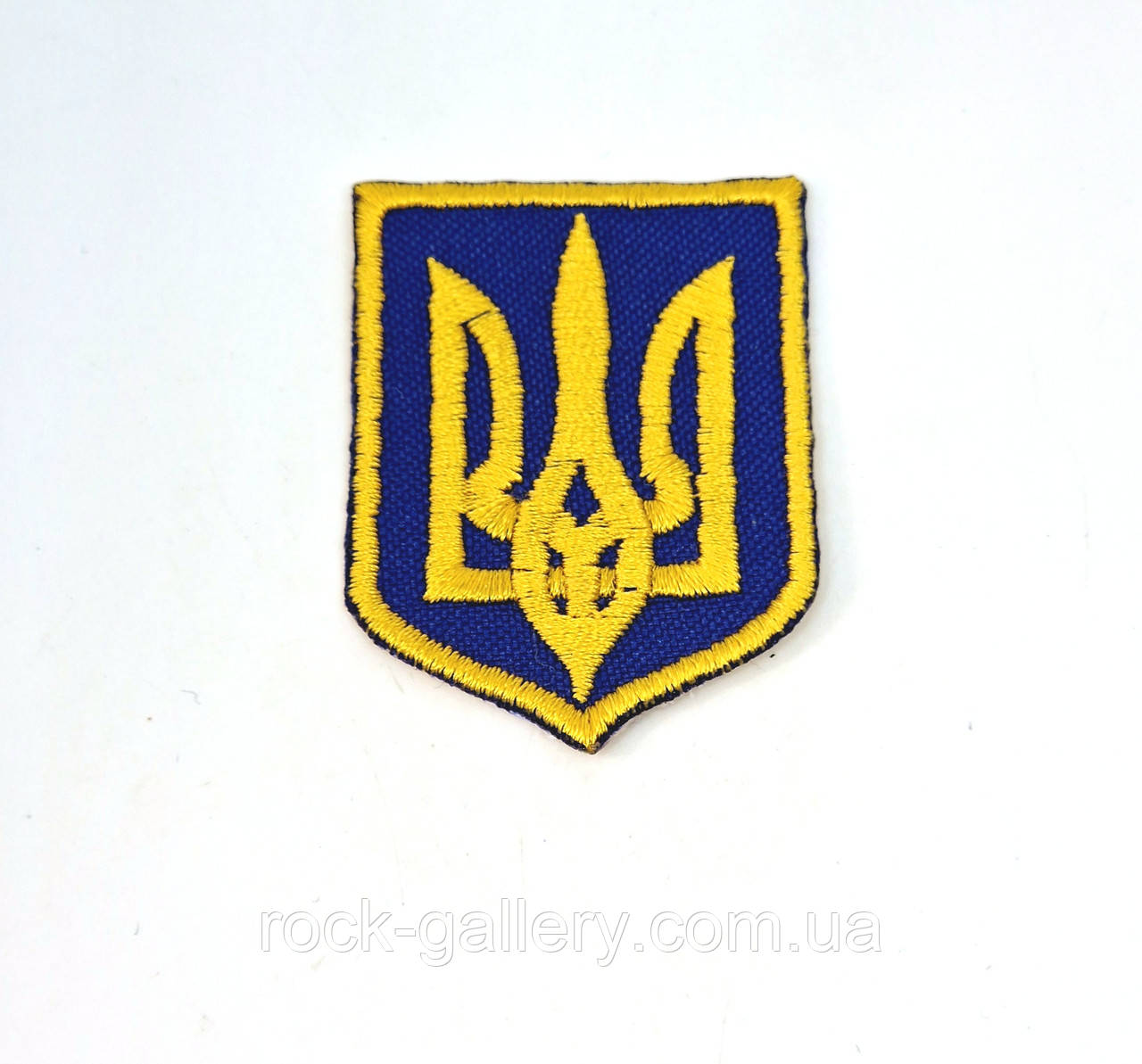 Нашівка вишита " Ґерб України " 3,5 см х 5 см, фото 1