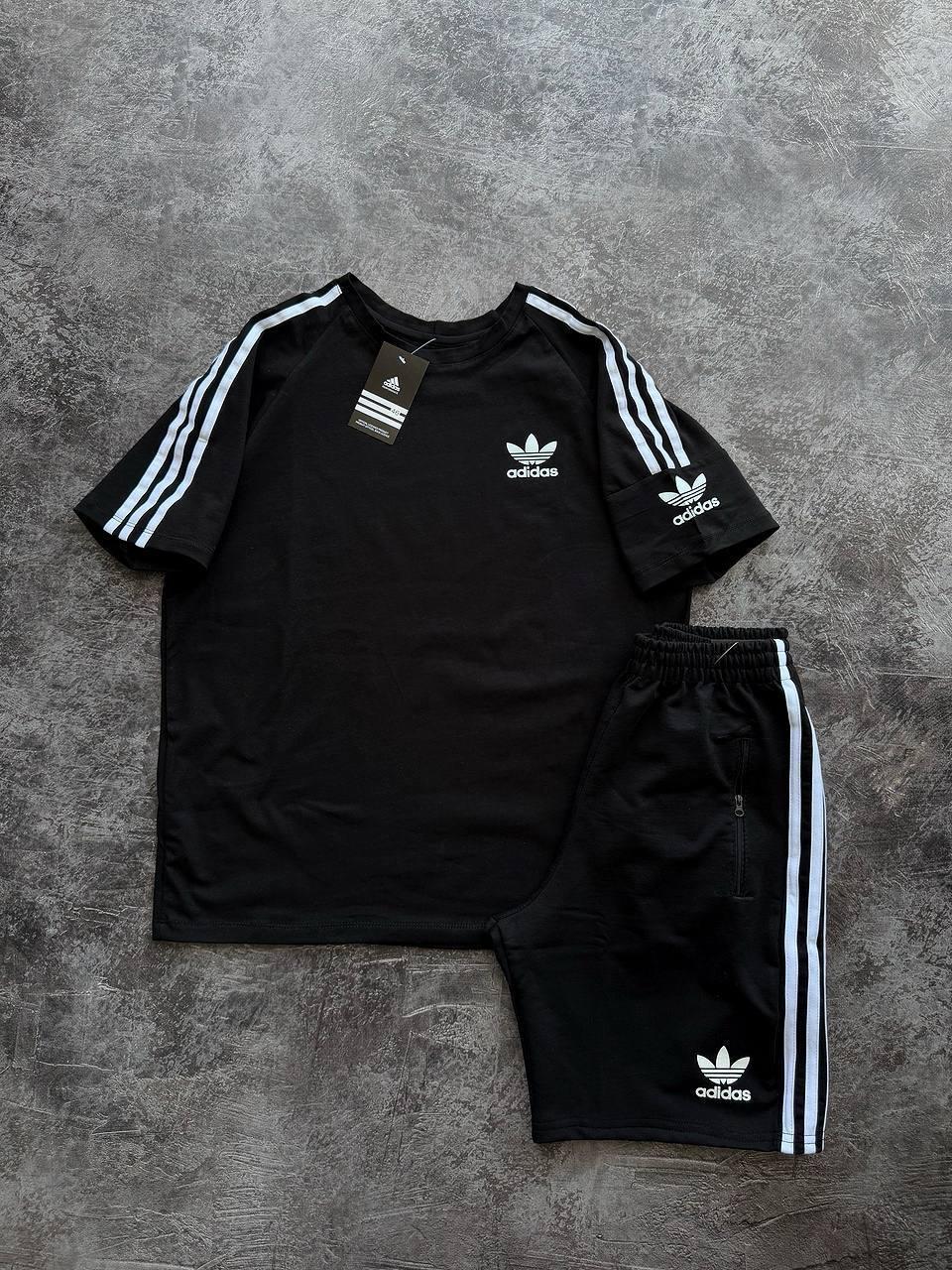 Чоловічий літній костюм футболка шорти Adidas Black комплект Адідас чорний 95% котон 5% лайкра лампаси літо