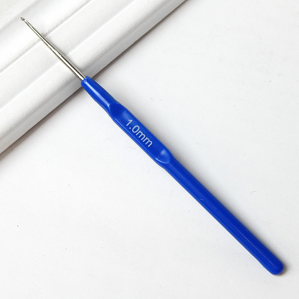 Гачок для в'язання з пластиковою ручкою, 1 мм