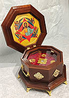 Ковчег із натурального дуба з декоративним оздобленням