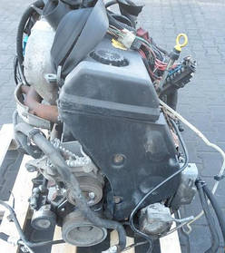 Двигун Опель Мовано 2.8 dti