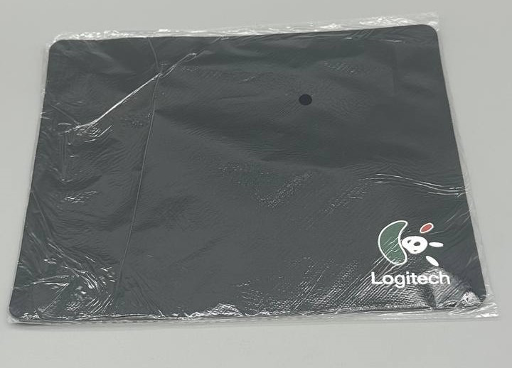 Килимок для миші Logitech 20x24 см текстильна поверхня гумова основа BF
