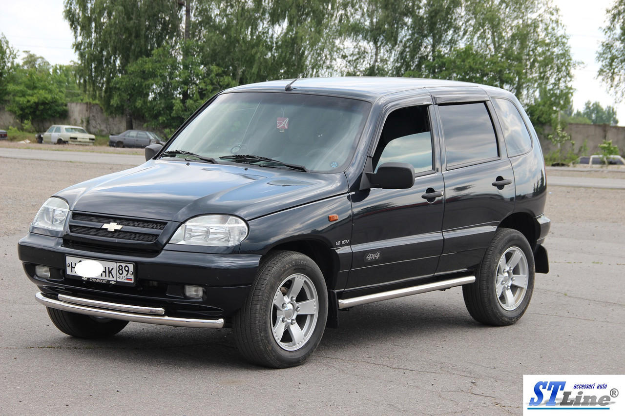 Бічні пороги труби на Chevrolet Niva 2002-2009 Підніжки труби Шевроле Ніва D60 без пластикових накладок