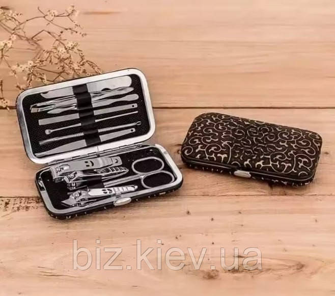 Манікюрний набір Manicure 11 в 1 в кейсі кусачки ножиці сталь жіночий дорожній, фото 1