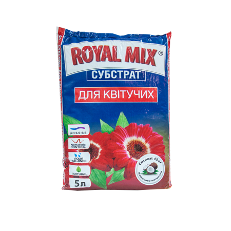 Субстрат для поддержки аквабаланса с натуральными составляющими для цветущих растений "Royal Mix" 5л