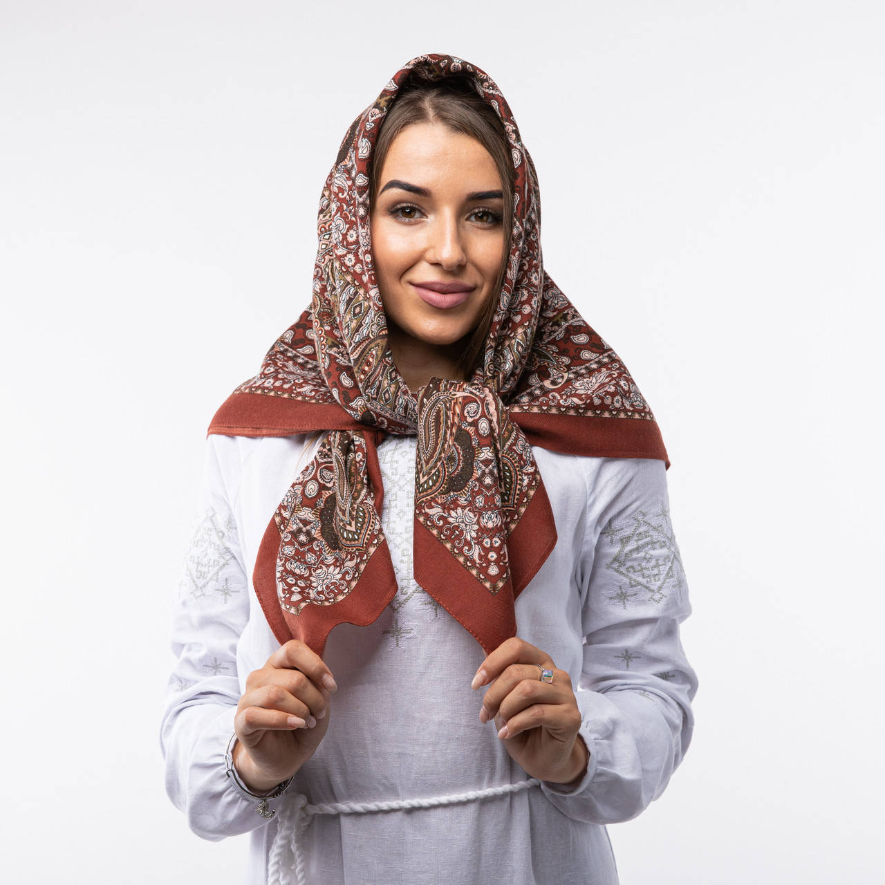 

Кашемірова хустка з принтом 90х90см Цегляна