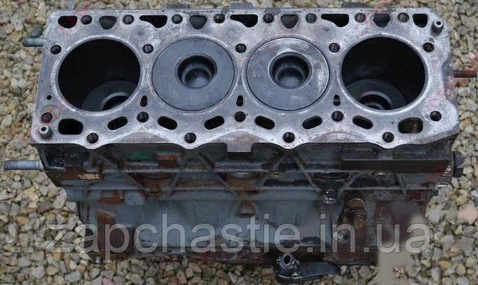 Блок двигуна Рено Маскот 2.8 dti