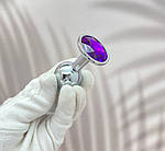 Анальна пробка металева з фіолетовим кристалом і чохлом Wo-sex. Розмір М, фото 3