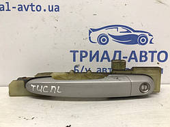 Ручка дверей зовнішня передня ліва Hyundai Tucson JM 2.0 DIESEL D4EA 2004 (б/у)