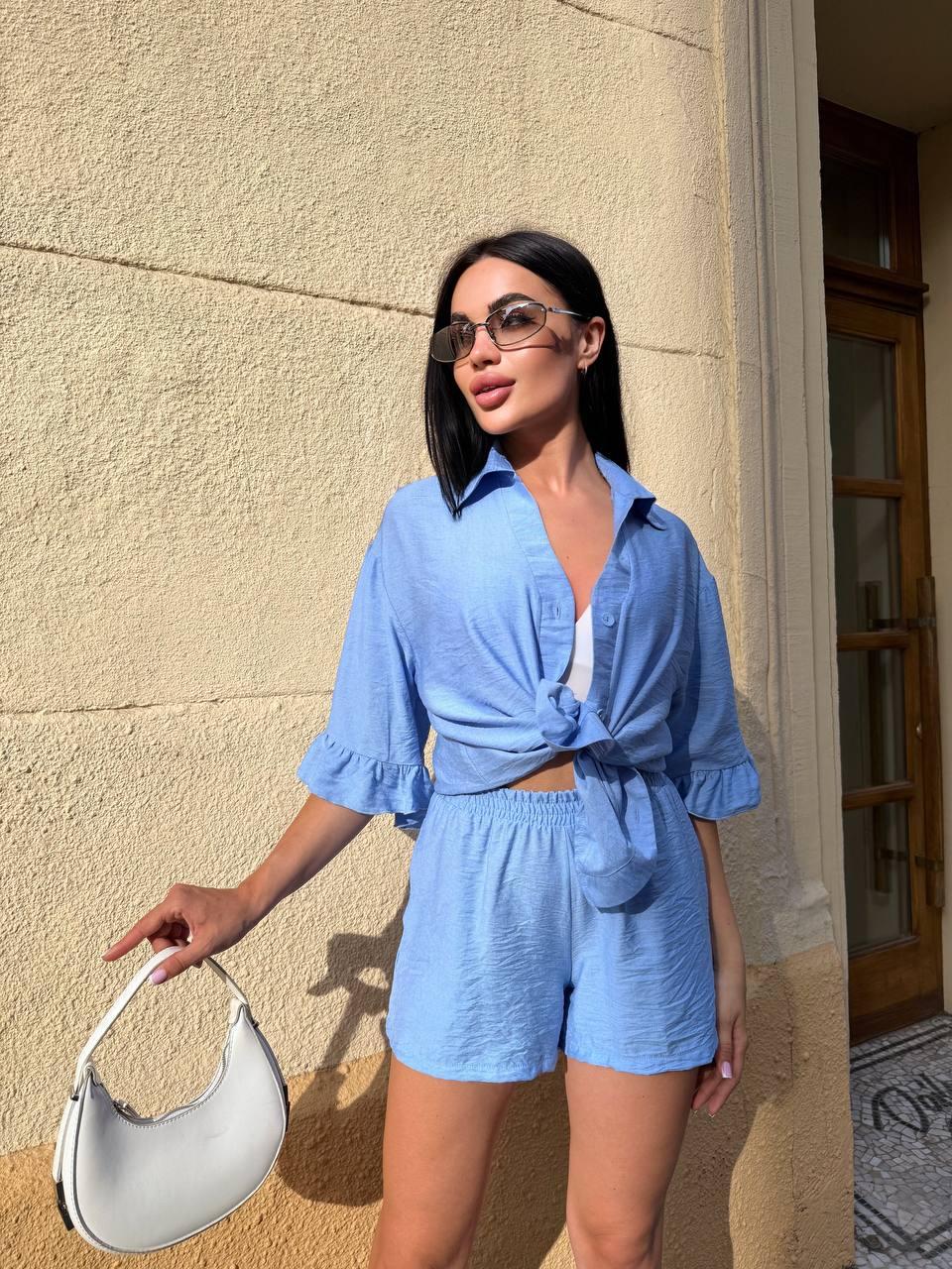 Жіночий літній костюм короткі шорти та сорочка з рюшами на рукавах (р. 42-48) 55KO3845, фото 1