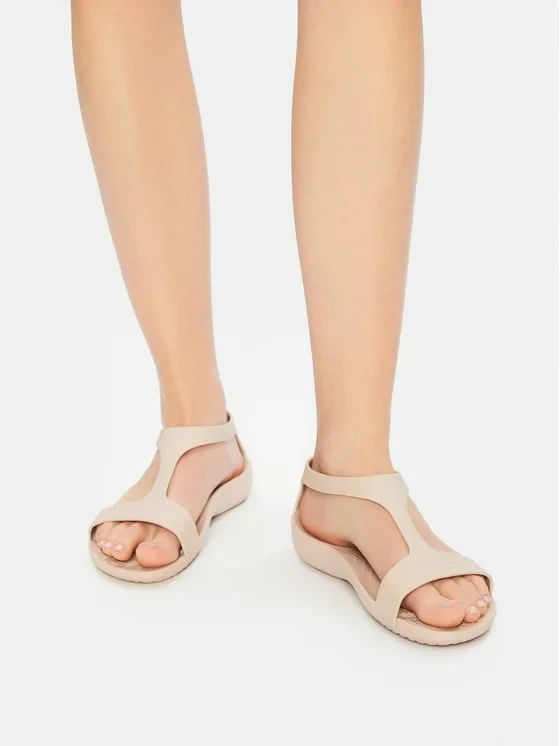 Crocs SERENA SANDAL бежеві босоніжки крокс.
