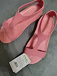 Crocs SERENA SANDAL рожеві босоніжки крокс W7/37-38р., фото 7