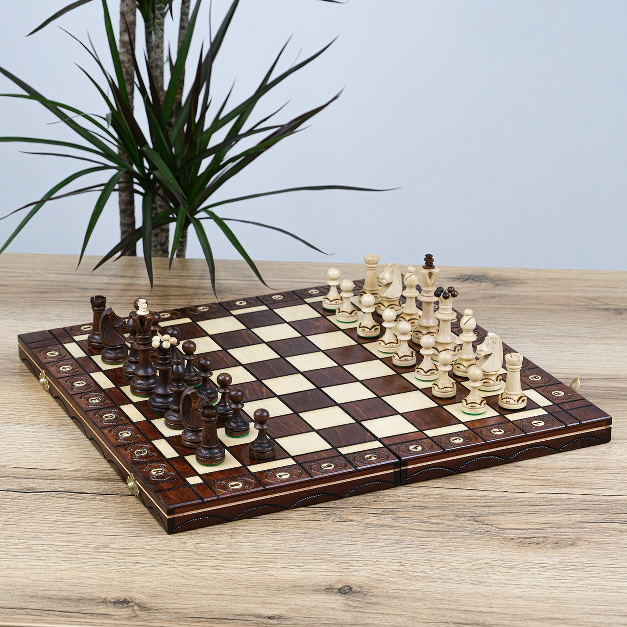 Шахи різьблені СЕНАТОР 420*420 мм Гранд Презент СН 125