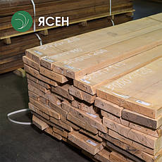 Дошка з ясена