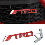 Емблема напис TRD для Toyota у решітку Червона 143×21мм метал (на кріпленнях), фото 2
