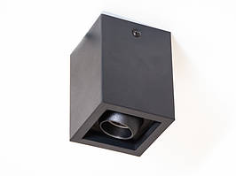 Накладний точковий світильник 136G-BK