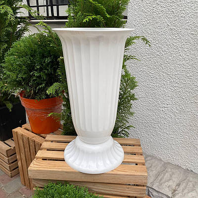 Вази пластикові для квітів