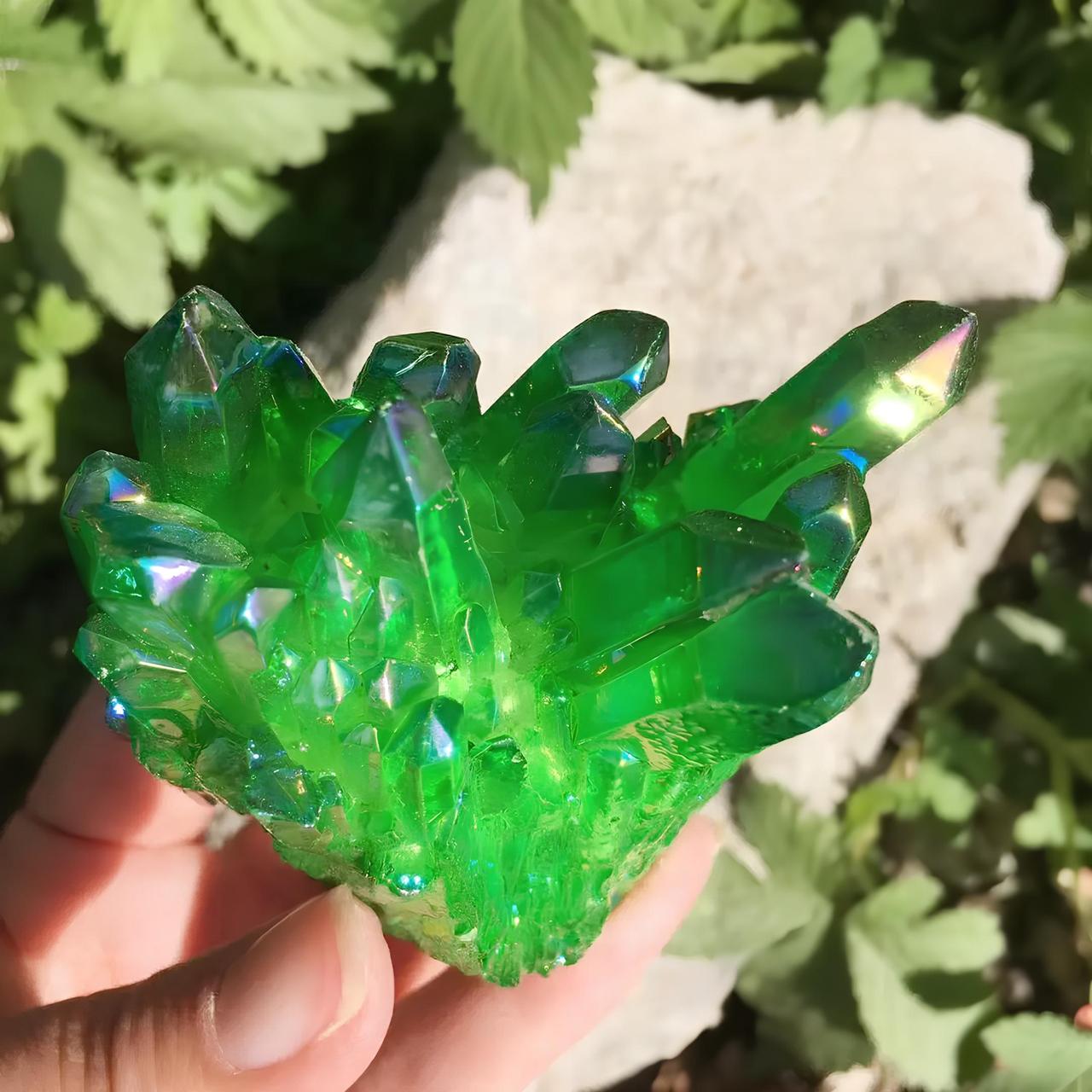 Натуральний камінь кварц із зеленим напиленням RESTEQ 70 г - мінерал Green Quartz для інтер'єру та езотерики