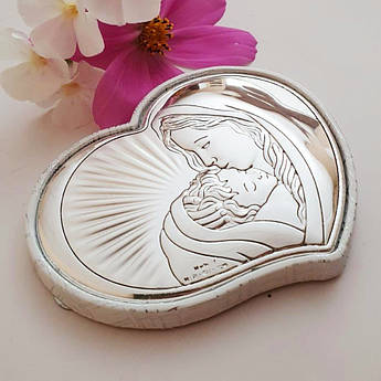 Ікона дитяча Діва Марія з Немовлям в сердечку світлий оклад