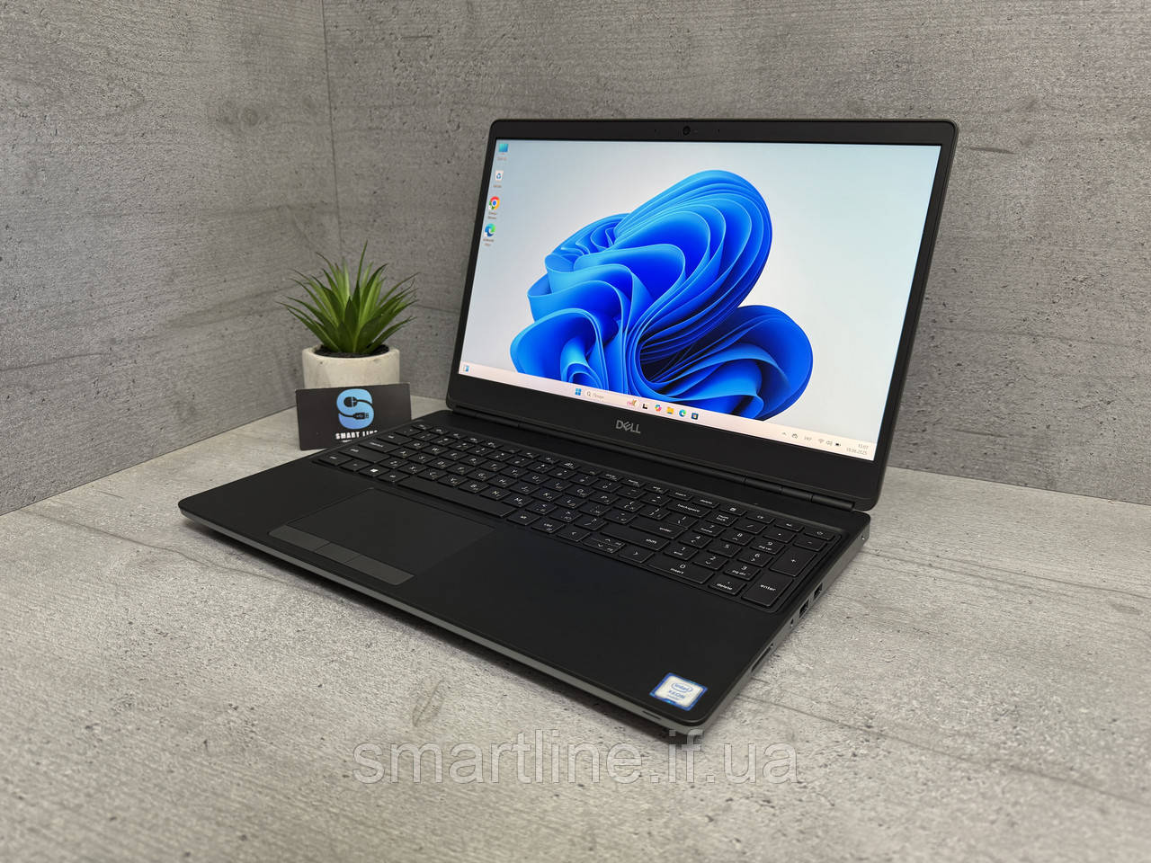 Потужний ноутбук Dell Precision 7550 Xeon 15.6" FullHD ips RTX3000 32gb ddr4, фото 1
