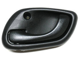 Suzuki Jimny III 1998- ручка передніх внутрішніх дверей ЧОРНА ліва