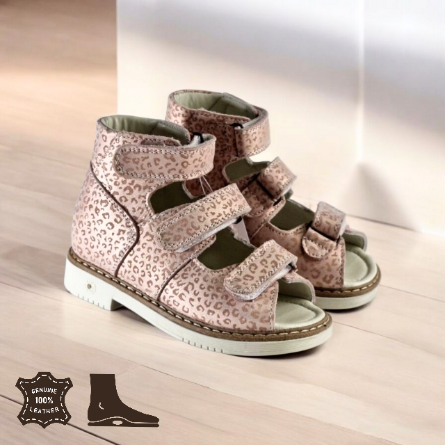 Дитячі шкіряні ортопедичні босоніжки на дівчинку з супінатором 26 розмір, фото 1