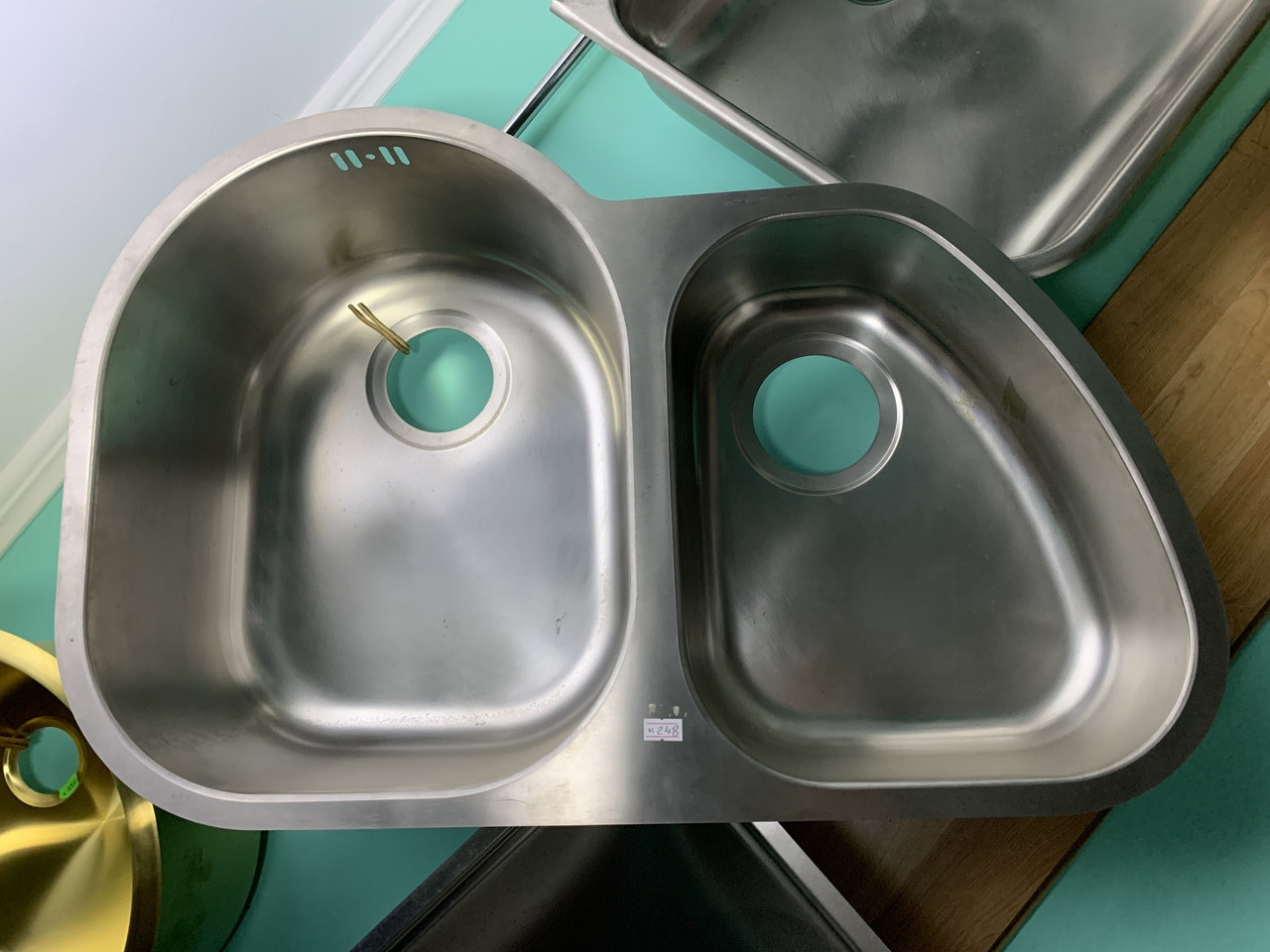 Мийка кухонна Alveus Duo 10 з нержавіючої сталі під стільницю