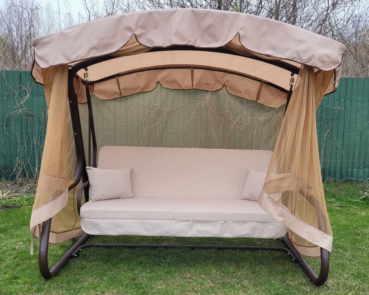 Гойдалка з відкидною спинкою й анти москітною сіткою Камалія GreenGard 068