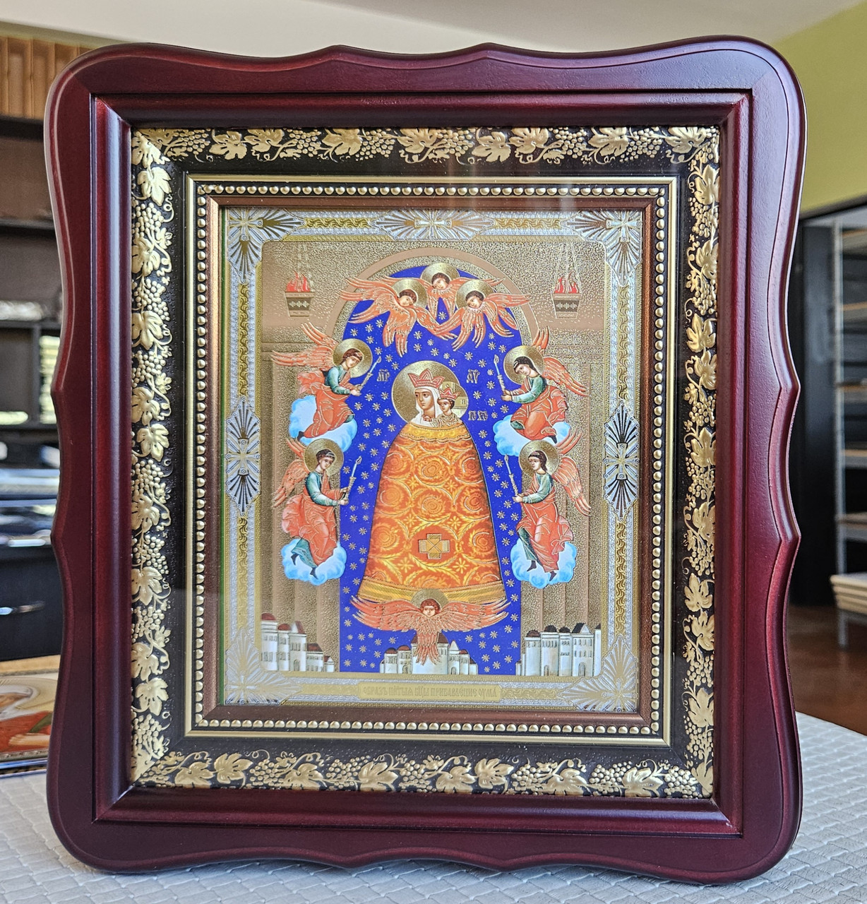 Ікона Прибавлення Розуму Пресвята Богородиця в темному фігурному кіоті під склом, розмір 23*26, сюжет 15*18., фото 1