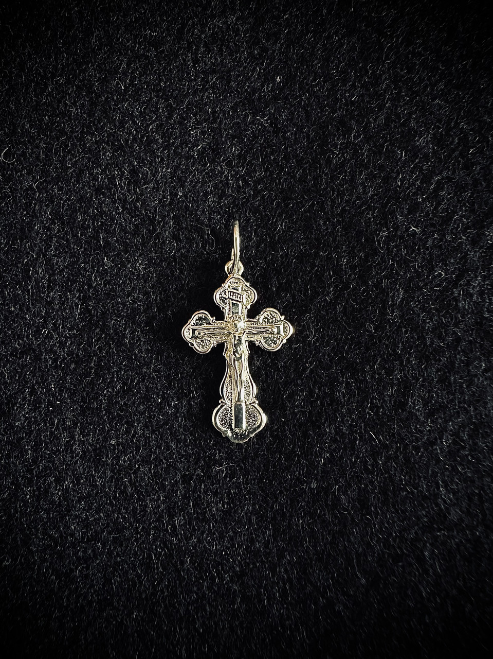 Срібний хрестик ✝️ | Стриманість і стиль у кожній деталі