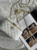 Сумка Chanel Classic Lambskin Pearl Crush Vanity Bag Premium білий Є