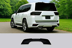 Спойлер Modelista (під фарбування) для Toyota Land Cruiser 300