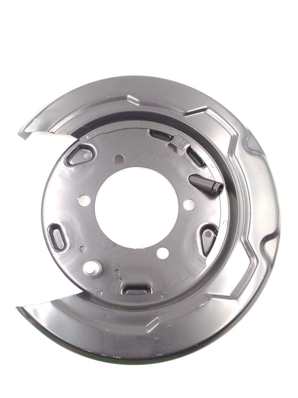 Кожух (захист) гальмівного диска передній правий, оригінал, 4605A010, Mitsubishi Outlander III