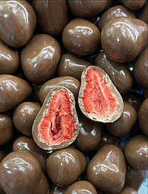 Сублімована полуниця в шоколаді