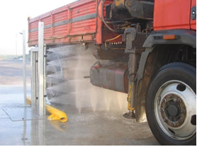 Мийка колісних пар кар'єрної та сільськогосподарської техніки