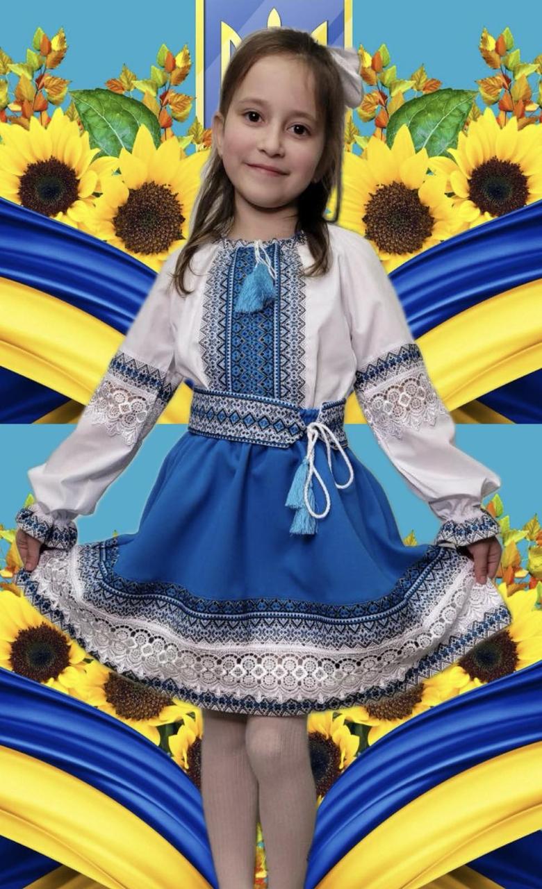 Вишиванка костюм для дівчаток р. 110-134, блакитний