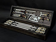 Подарунковий набір для шашлику "Кабан Max" у дерев'яному кейсі (шампура, подвійний шампур, ніж, виделка, сікач), фото 2