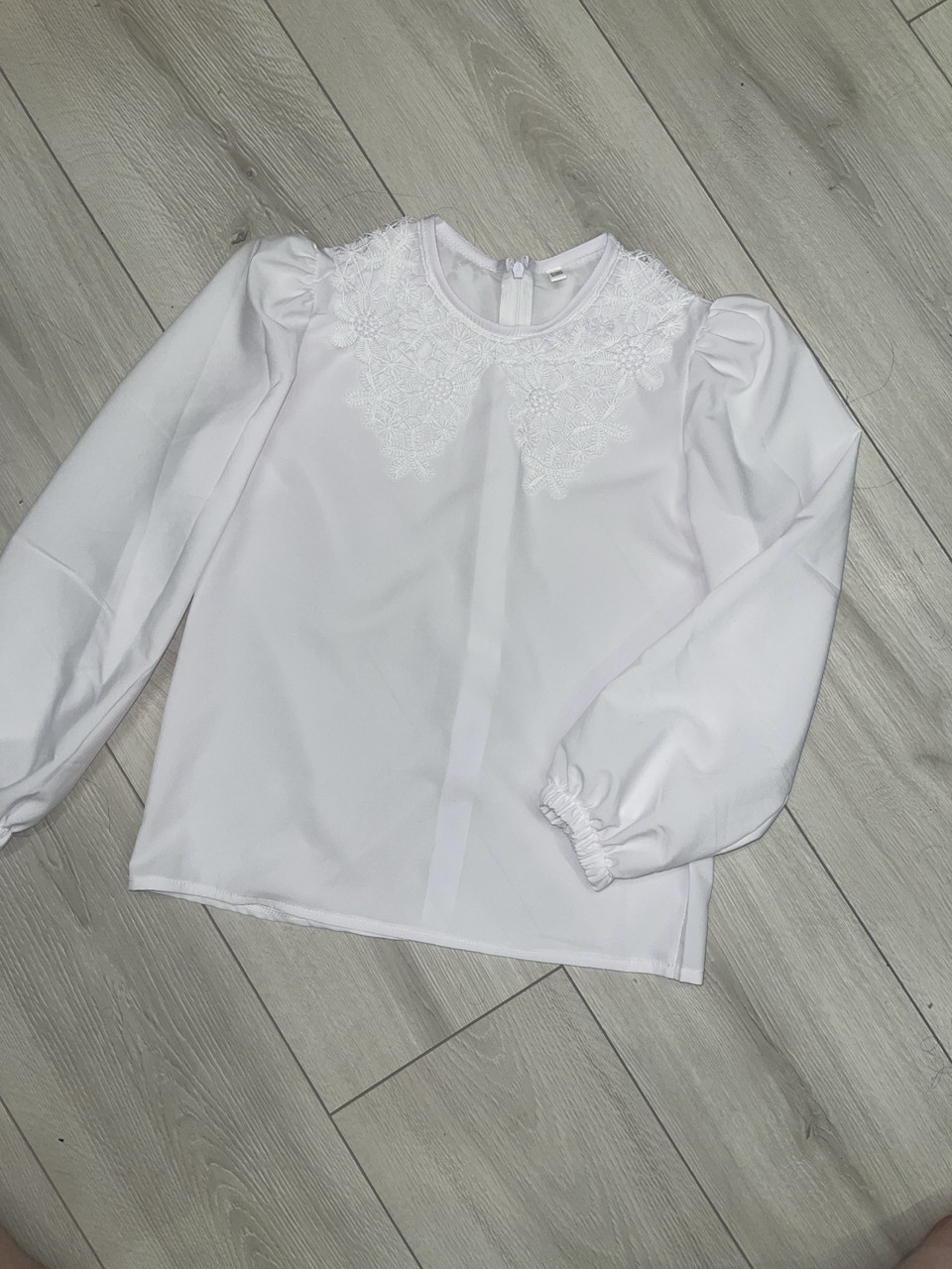 Опт блуза шкільна дитяча з мереживним комірцем р 122-134