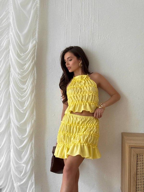 Жіночий костюм зі спідницею; Кольори: молочний, чорний, моко та лимонний; Розміри: 42-46, 46-50 ;