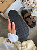 Жіночі шльопанці Hermes Sandals Brown Black Сланці Ермес коричневі на липучці шкіра замша легкі на літо, фото 4