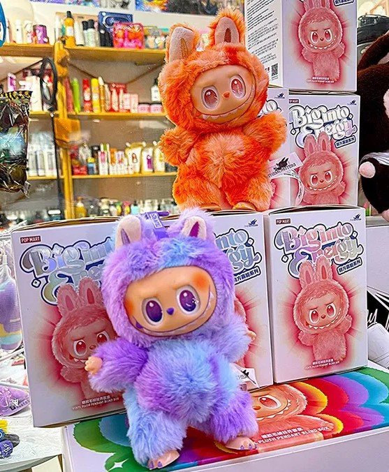 М'яка іграшка Лабубу. Labubu брелок 18 см сюрприз, фото 1